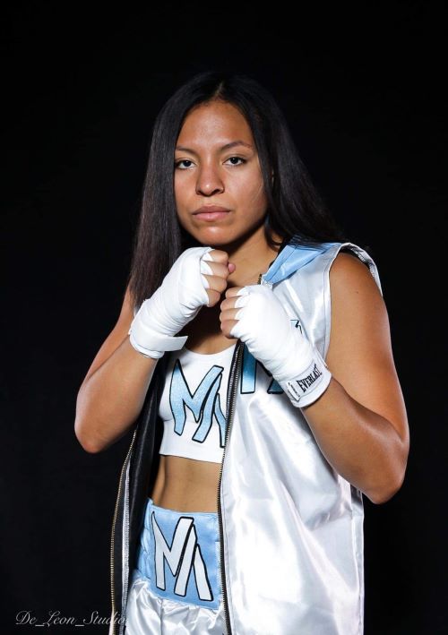Maria Antunez boxing