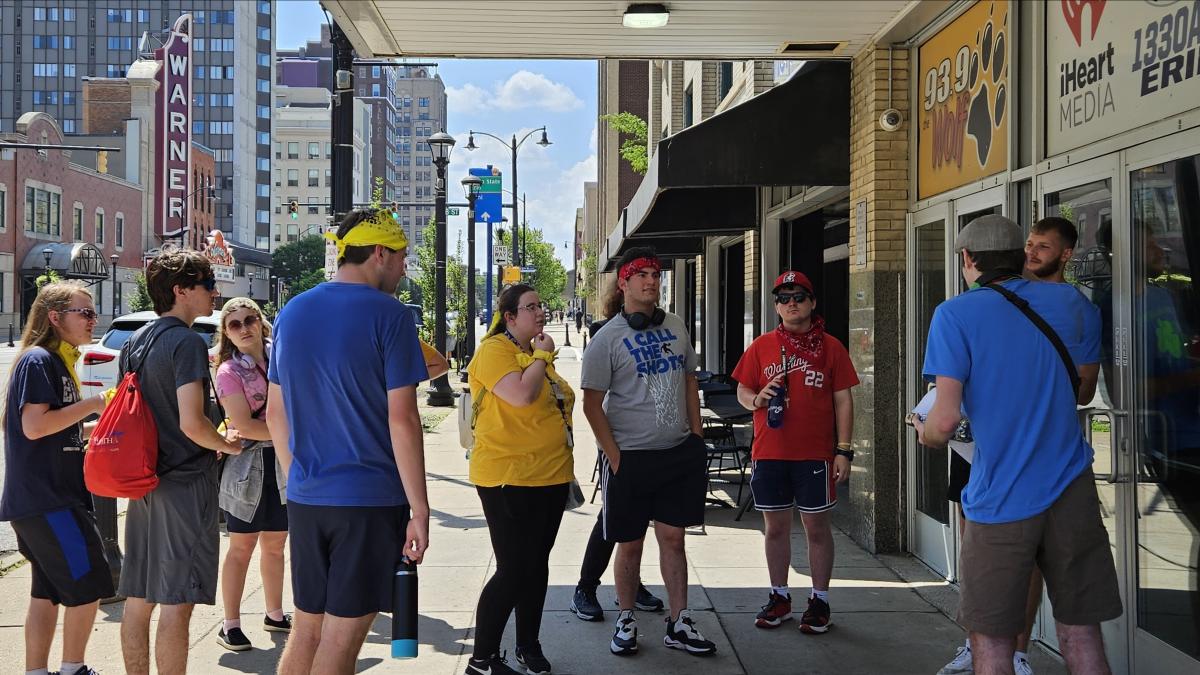 2023 CREATE participants make a visit to downtown Erie.