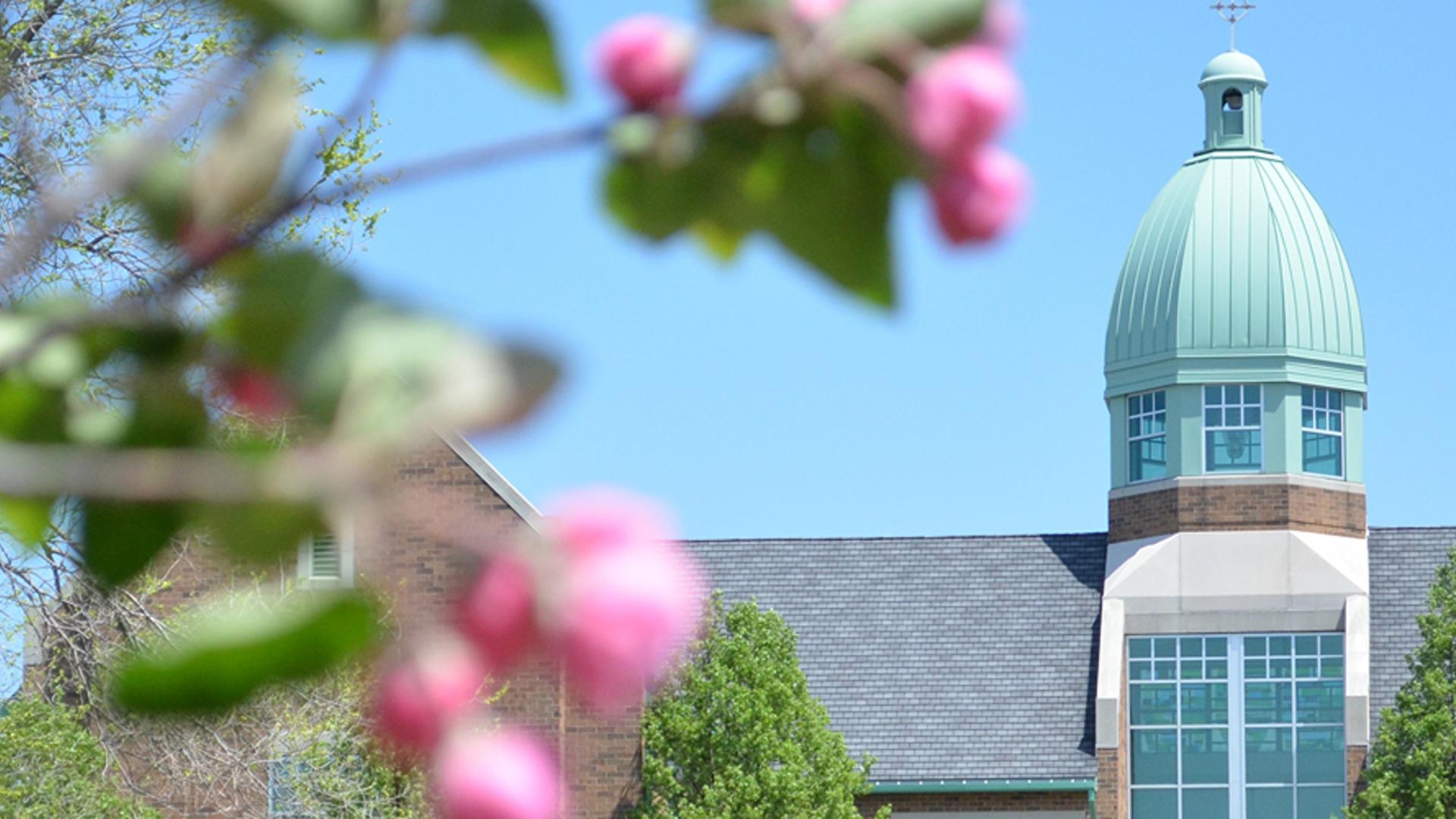Close up view of Mercyhurst campus