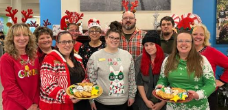 Dining Service Team Celebrate Christmas