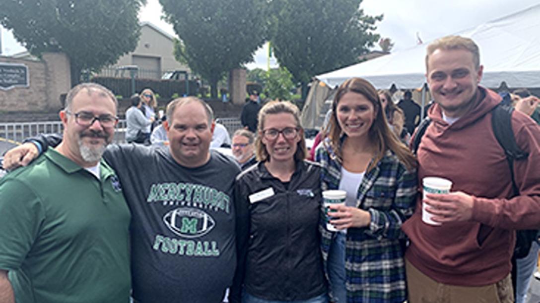 Mercyhurst Alumni group photo