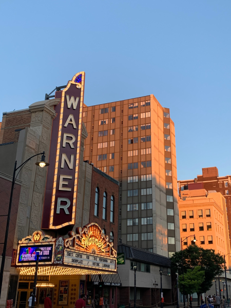 warner theatre